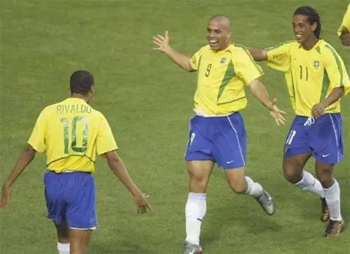 的打法牢牢 的打法牢牢