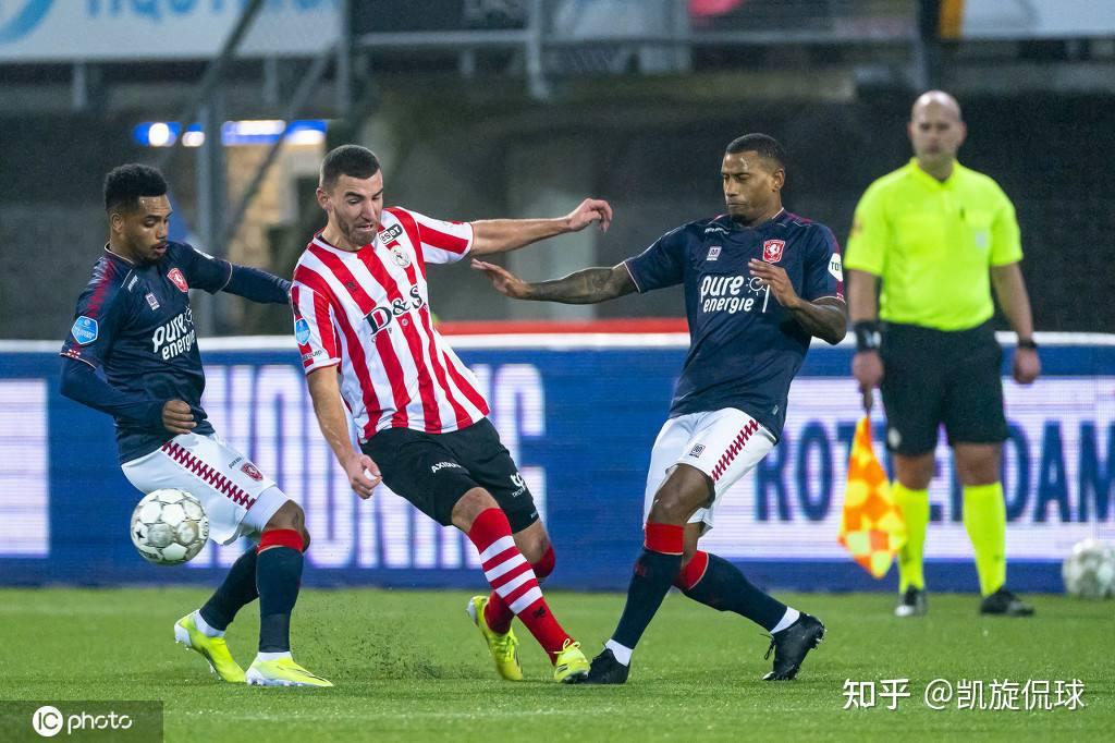 被球迷称赞 被球迷称赞